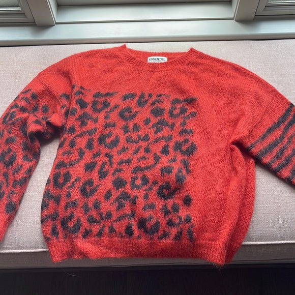 Essentiel Antwerp Sweaters - Tiboli Animal Pattern - Picture 4 of 6